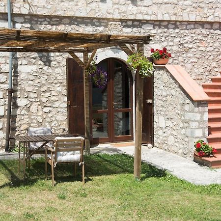 Agriturismo La Commenda-Adults Only カーシャ エクステリア 写真