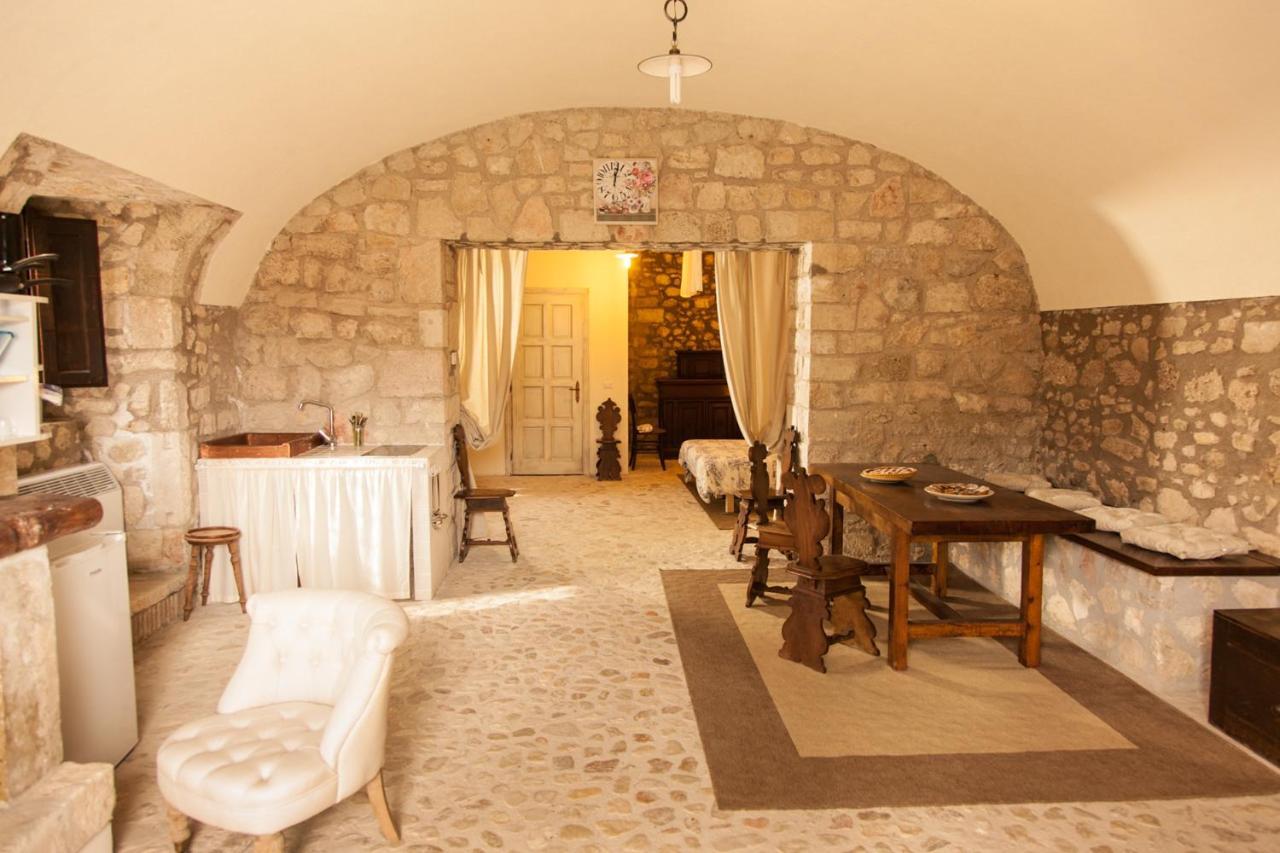 Agriturismo La Commenda-Adults Only カーシャ 部屋 写真