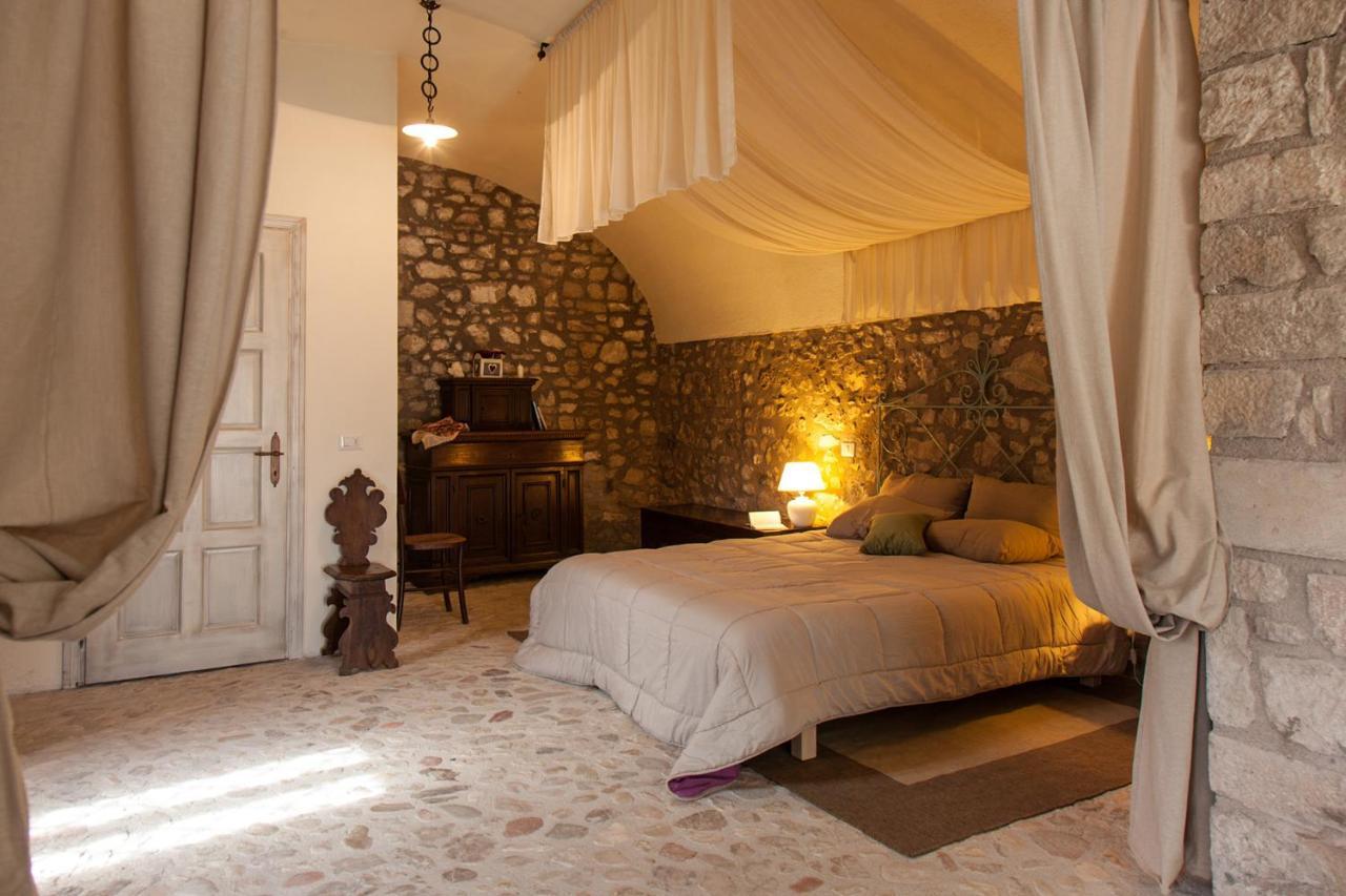 Agriturismo La Commenda-Adults Only カーシャ 部屋 写真