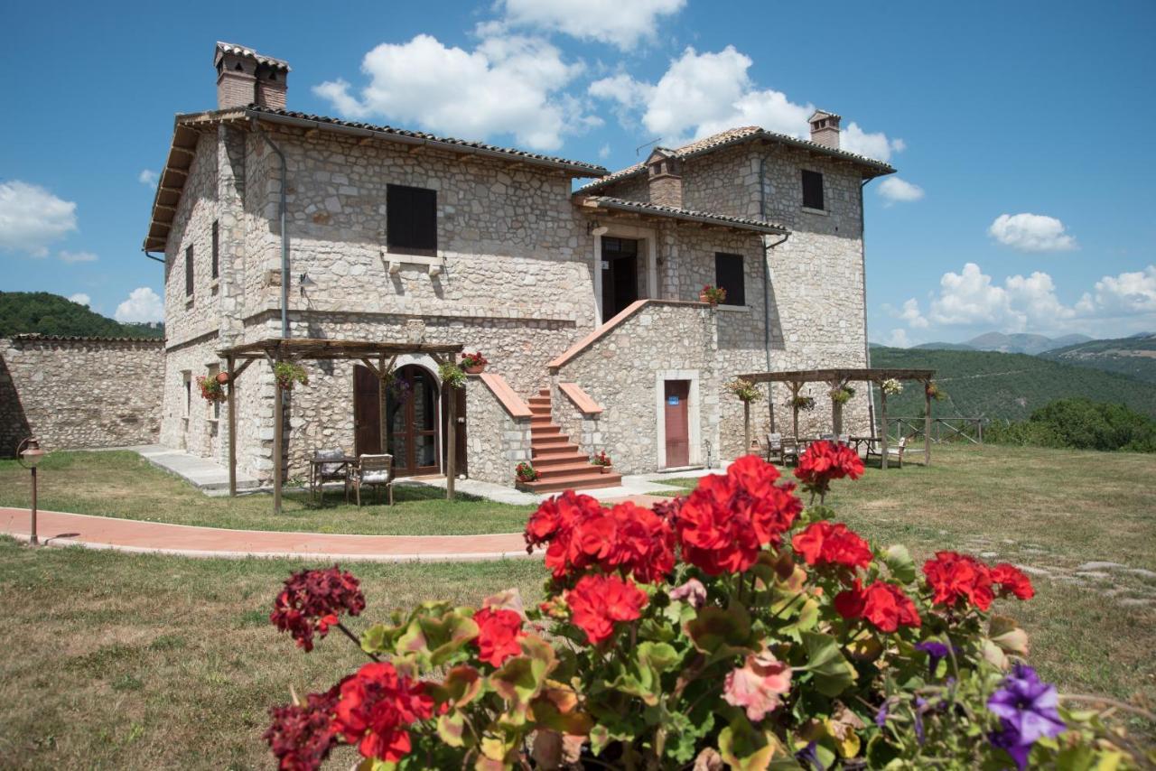 Agriturismo La Commenda-Adults Only カーシャ エクステリア 写真