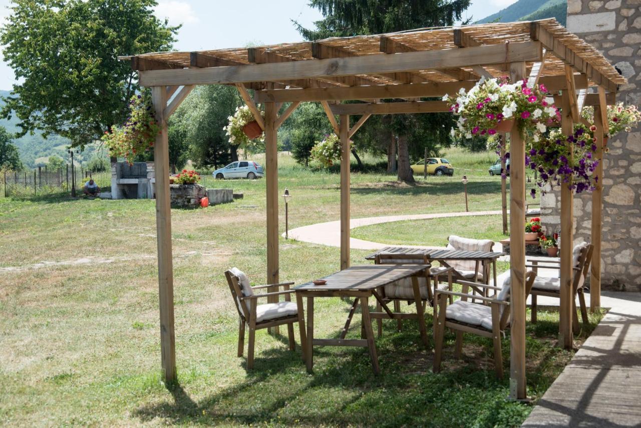 Agriturismo La Commenda-Adults Only カーシャ エクステリア 写真