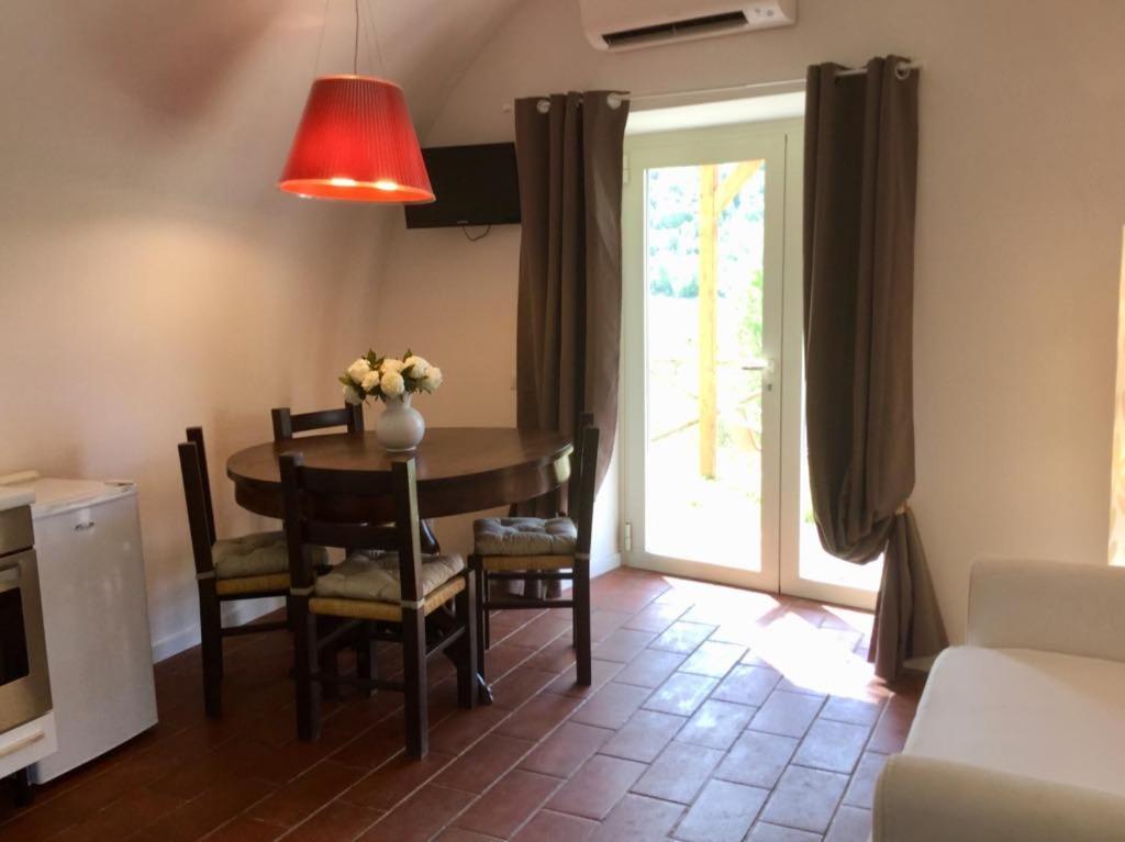Agriturismo La Commenda-Adults Only カーシャ エクステリア 写真